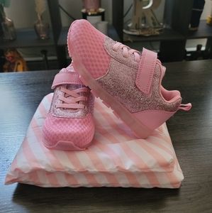 "light" up your life sneaker